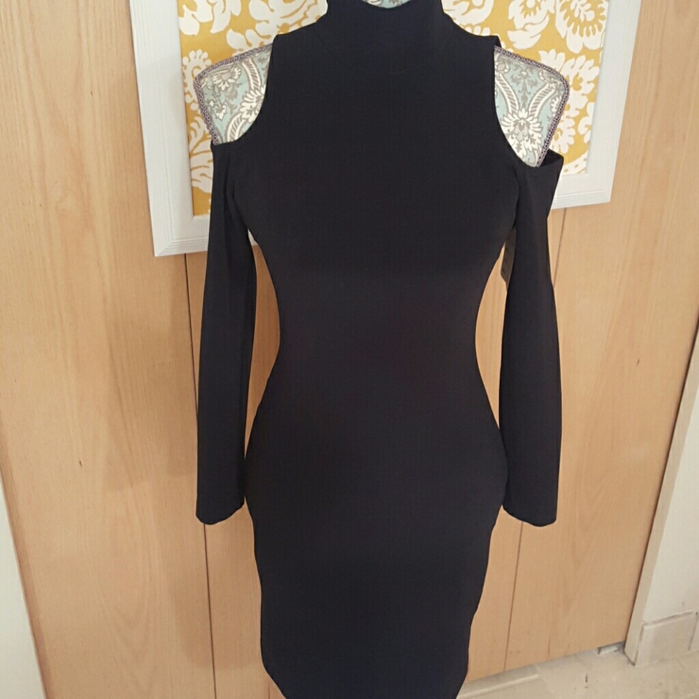 HOT! HOT! HOT! Party Dress Size 6